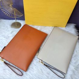 Clutch Bag Flap Wallet Hand Bags High Quality Women Purse Handbag Embossed Letter Genuine Leather Hardware Press Stud273r