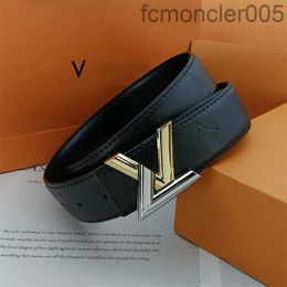 Classic Designers Belts Designer Belt Trend Letter with Women and Men Leisure Retro Embossed Twill Colour Blocking 3.8 Wide Versatile 1UHH