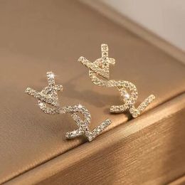 18K Gold ys Plated Austrian Crystal Letter Stud Earrings for Women European and USA Popular Simple Designer Earrings Wedding Bride Jewellery Gift for teachers Stud