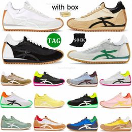 Designer shoes Flow Sneakers Low Silver White Grey Gum Powder Shitake Nylon Suede Mens Womens Running Shoes