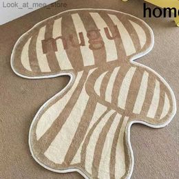 Carpet Double-headed Mushroom Shaped Bedroom Bedside Blanket Imitation Cashmere Carpet Striped Control Design Ins Makeup Mirror Blanket Q240123