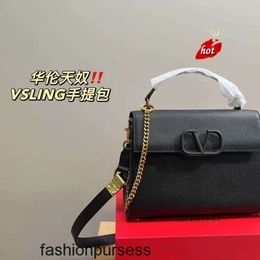 Style Pattern Valantinoss Handbags Designer 2023 Handbag Women Classic Bags Palm Portable Shoulder Luxury Crossbody Women's Size 26 20 K908