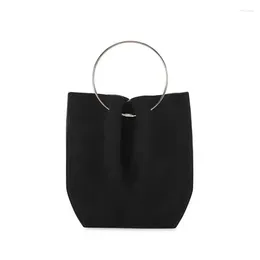 Duffel Bags Handbag Women's Vintage Style Metal Circular Advanced Simple Fashion Wrist Bag Made Of Cowhide Material
