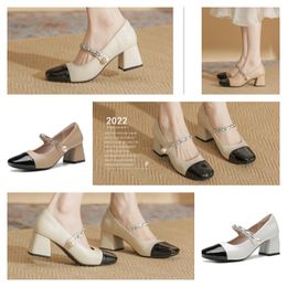 Brand for Women Rivets Pointed High Heel Wedding Shoes Black Gold Matte Leather Classics Two Belts Luxury Designer Sandal with Bag 36-40