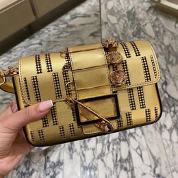 Shoulder Bag Baguette Purse Messenger Flap Handbag Fashion Quality Sequins Letter Paper Clip Decoration Gold Metal Buckle Interior228H