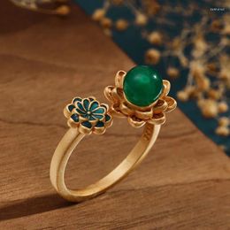 Cluster Rings Ancient Gold Craft Inlaid With Natural Green Chalcedony Beads Enamel Flowers Vintage For Women Exquisite Wedding Jewelry