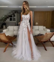 Sexy Spaghetti Boho Wedding Dress Side High Split Backless A-Line Long Tulle Bridal Gowns Lace Appliques Summer Beach Bride Dresses 2024