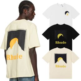 Rhude Designer T Shirt Short Sleeve Tees Tshirt High Street Fashion Tee Men Women Summer Style Slightly Oversize Tops