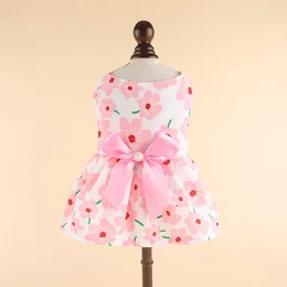 Dog Apparel Pink Peach Blossom Princess Dress Light Blue Daisy Kitten Puppy Skirt Cute Strawberry Small Wedding Dresses Pet Clothing
