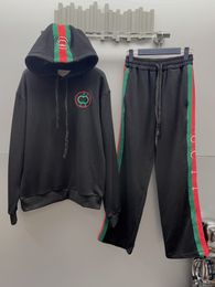 Trailsuits Erkek Sweatshirts Kadın Tasarımcılar Sweatshirts Erkekler Erkekler Ter Sweat Eque Coats Erkek Tasarımcılar Spor Giyim Ceketleri Hoodies Pants Teatshirt