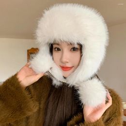 Berets Skin Friendly Fluffy Hat Soft And Comfortable Ear Protection Bomber Breathable Cold Windproof Fur Hats