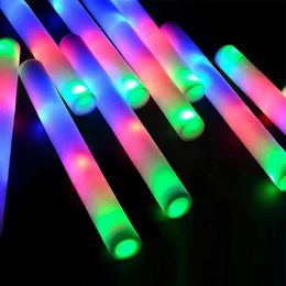 10/15/20Pcs LED light-emitting rod foam rod bulk color light-emitting rod cheerleading tube RGB dark light used for birthday and wedding party supplies 240124