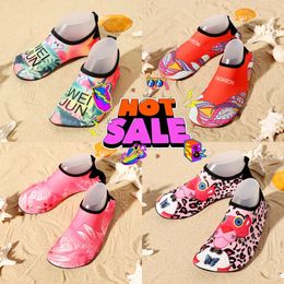 Beach Men Shoes 2024 Swimming Women Water Sport Socks Barefoot Sneaker Yoga Fiess Dance Swim Surfing Diving Snorkeling Shoe Size 36-45 GAI 741