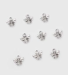 200Pcs alloy Bee Antique silver Charms Pendant For necklace Jewellery Making findings Craft 11x10mm2656190