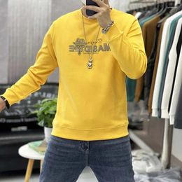 Men's Hoodies Men Fashionable Diamond Printed Long Sleeved T-shirt Bottom Plush Top Red Sweater Pullover Winter Man Clothing