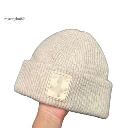 winter hat & cap Beanie/skull Caps E Beanie Designer Top Quality Hat No Plush Style Brim Warm Knit for Autumn and Winter Fashionable Party Original