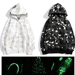 Men Hoodie Designer Zip Up Hoodies Shark Reflective Women Sweatshirts Sweaters Hoody Oversized Colour Camo Wide Full Zip Double Cap Embroid 44