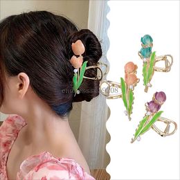 Fashion Tulip Flower Hair Claw Clip for Women Sweet Metal Shark Hair Clamp Hairpins Girls Hair Accessories Pinzas Para El Pelo