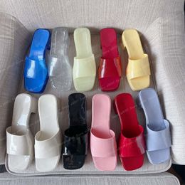 Sandale de créateur New Epilogue G sandales à talons épais Lettres Noir rouge rose blanc bleu Pantoufles à talons épais pour femmes EUR35-41