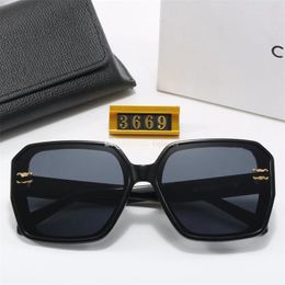 Luxury sunglasses Polarizer designer Womens sunglass Small frame mens sunglasses Casual eyeglass Anti glare high-definition lenses eyeglasses