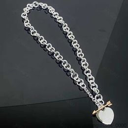 2024 t Thick Chain Heart Arrow Series Ti Home Necklace Bracelet Sets Europe and America Men Women with Collarbone Couple Necklaces K1c8