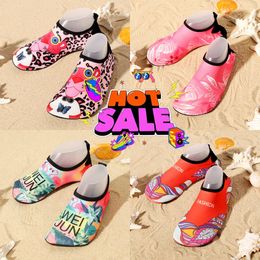 Unisex Water Mens Shoes Swimming Diving Socks Summer Aqua Beach Sandal Flat Shoe Seaside Non-Slip Sneaker Socks Slipper Men Women