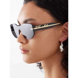 Fenty Sunglasses for Women Italian Large Frame Circular Frame Sunglasses for Women with Sun Radiation Protection and Handsome F