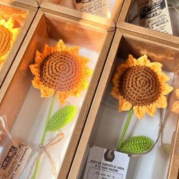 Decorative Flowers Sunflower Woven Flower Gift Set Crochet Hand Bouquet Wedding Bridal Party Decoration Table