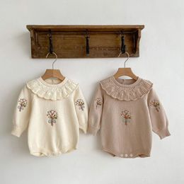 Ins Autumn Boy Baby Knitted Collor Simple Long Sleeve Onesie Girl Infant Loose Embroidery Flower Cotton Casual Bodysuit 240119