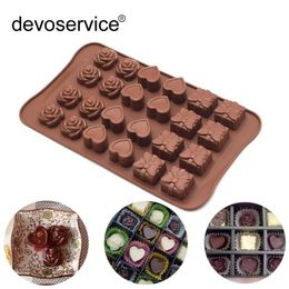 1Pcs Silicone Chocolat Mold Fondant Mold - 24 Holes Heart Flower Shape Silicone Soap - Random Color Cake Decorating310e