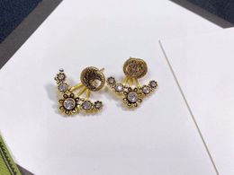 Luxus-Ohrringe Designer für Damen mit Diamantbesatz Ohrstecker Januar Neues Produkt Herzförmiger Anhänger Ohrstecker Gold Silber