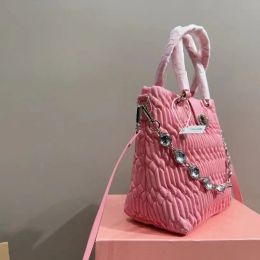 Kadınlar Koltuk Alt Hobo Crossbody Bags Lüks Micrystal Wander Matelasse Altın Omuz Kayışı Orijinal Deri Debriyaj Tote Erkek Tasarımcı Çantalar