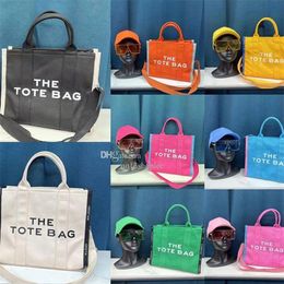 The Tote bag For Womens Pink Black White Red Blue Brown Yellow Khaki PU Shoulder Handbag Classic Travel Book bags199p