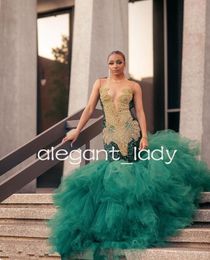 Emerald Green Mermaid Prom Party Dresses for Women Luxury Crystal Beaded Velvet Black Girl Evening Celebrity Gown backless