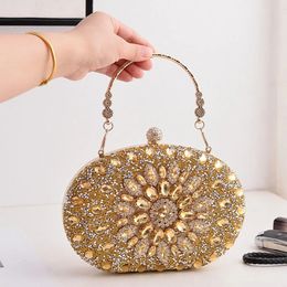 Evening Clutch Bag for Women Wedding Flower Diamond Purses Chain Designer Luxury Party Handbag with Metal Handle 240123