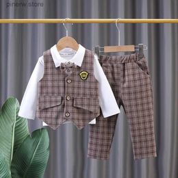 Clothing Sets 1st Birthday Boy Outfit 2024 Spring Korean Style Gentleman Plaid Vest + White T-shirts + Pants Kids Suit Childrens Clothing Set