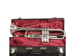 Trumpet YTR-1335 silver Mouthpeace Hard Case