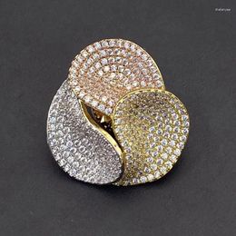 Brooches Lanyika Brooch Pin Geometry Circle Micro Paved Sandblast For Engagement Luxury Fashion Jewelry Gif