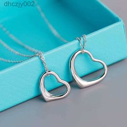 Necklace Necklace Classic Hollow Heart S925 Sterling Silver Pendant Women's Love Jewellery with Box KW1Z