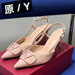 Studs High Valenstino Shoes Pump Designer Version Heel Heels Womens New V-family Pointed Flesh Single Thin French Style Sandals Women