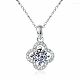 Chains S925 Sterling Silver Moissanite Classic Four-leaf Clover Clavicle Chain 1Ct D Colour Necklace For Valentine's Day Gift