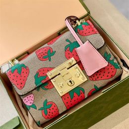 Bags handbag Women designer bags shoulder bag womens Designers gold chain wallet Fashion all-match purses strawberry pattern Handb312e