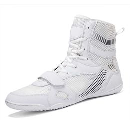 Anti Slip Boxing Shoes Women Men Professional Wrestling Shoes Youth Fighting Shoes Big Size EUR 35-47