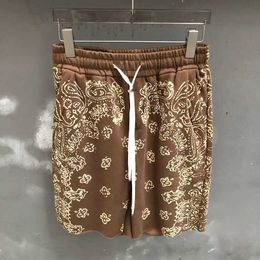 Men's Shorts 2023 Summer Vintage Paisley Print Men Shorts Comfortable Breathable Shorts Printed Men Sweatpant Social Club Outfits Brown J240124