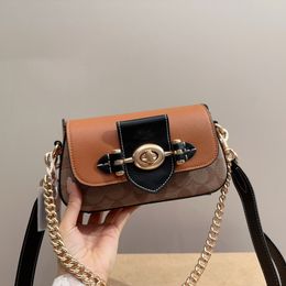 2024 Yeni Gelişler Kadınlar Üstü Lüks Klasik Tasarımcı Çanta Crossbody Mini Brie Flep Gold Sliver Chain Bags Minis Tote Çanta Kadın Cüzdan Çanta Tahıl Grace Style