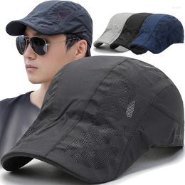 Ball Caps Summer Casual Beret Hat Men Women Breathable Mesh Sun Fashion Solid Colour Flat Cap Adjustable Sboy Style Gatsby