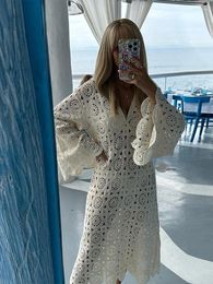 Casual Dresses Women Geometric Hollow Out Knitted Dress Elegant V-neck Flare Long Sleeve Loose Lady Solid Beach Party Midi Robes