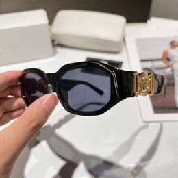 نظارة شمسية مصممة للمرأة نظارة شمسية مربعة للرجال VC العلامة التجارية عالية الجودة للنساء