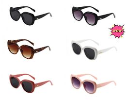 Fashion top women's square sunglasses, summer Polarised glasses with a box