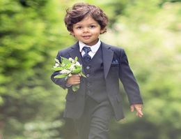Dark Navy Blue Ring Bearer Suits Boys Wedding Suits 2020 Prom Suits Kids Formal Wear Tuxedos 3 Pieces Set JacketVestPants2387614